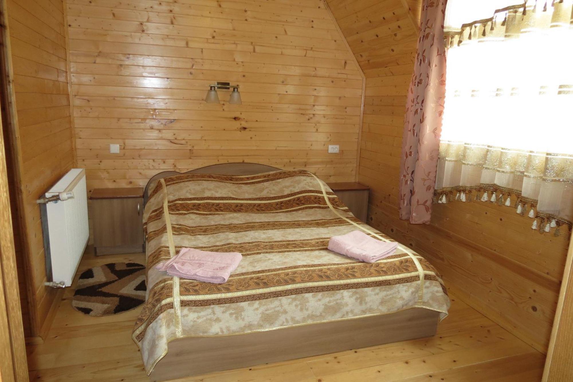 Bilyy Kamin Guest House 塔塔里夫 客房 照片
