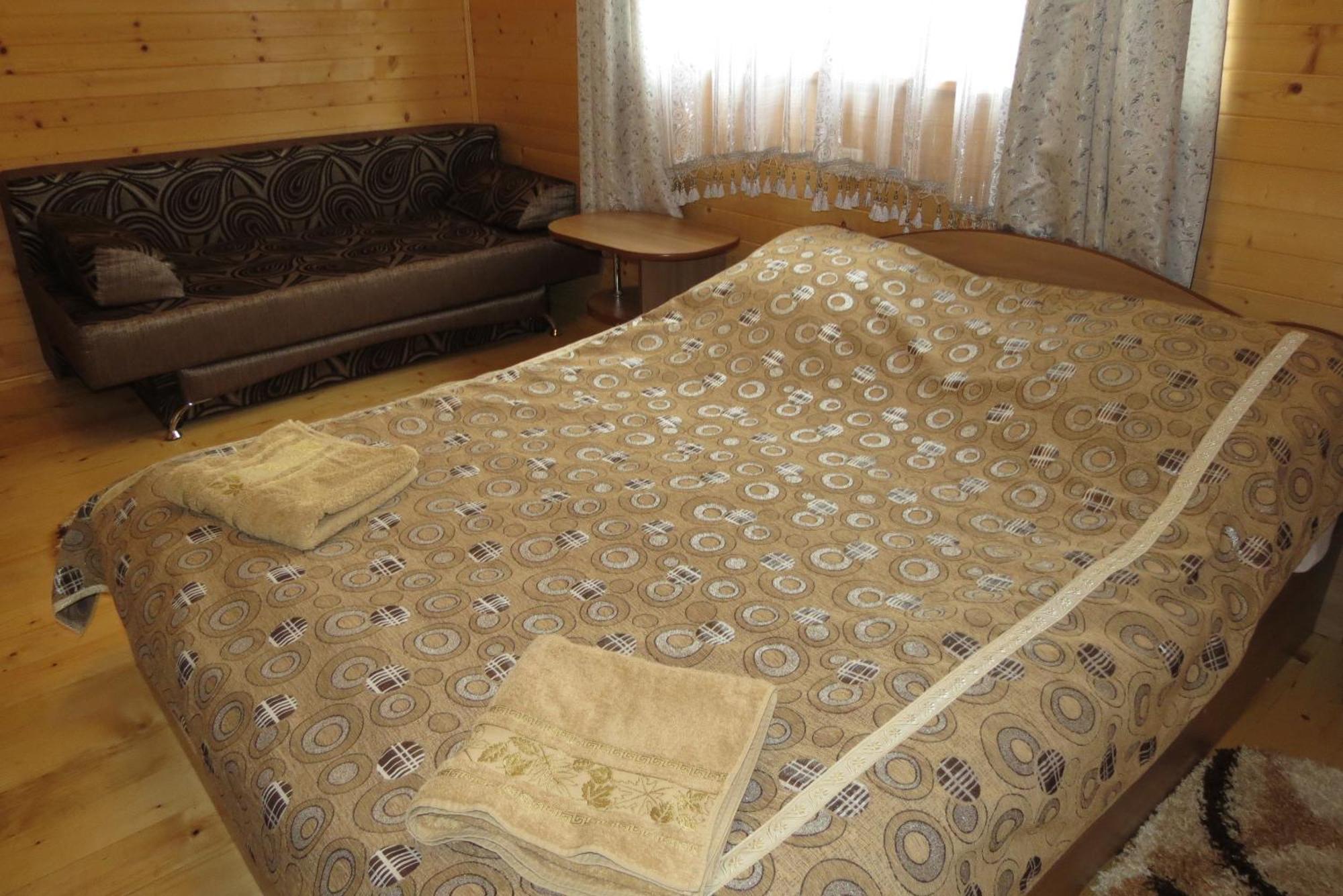Bilyy Kamin Guest House 塔塔里夫 客房 照片