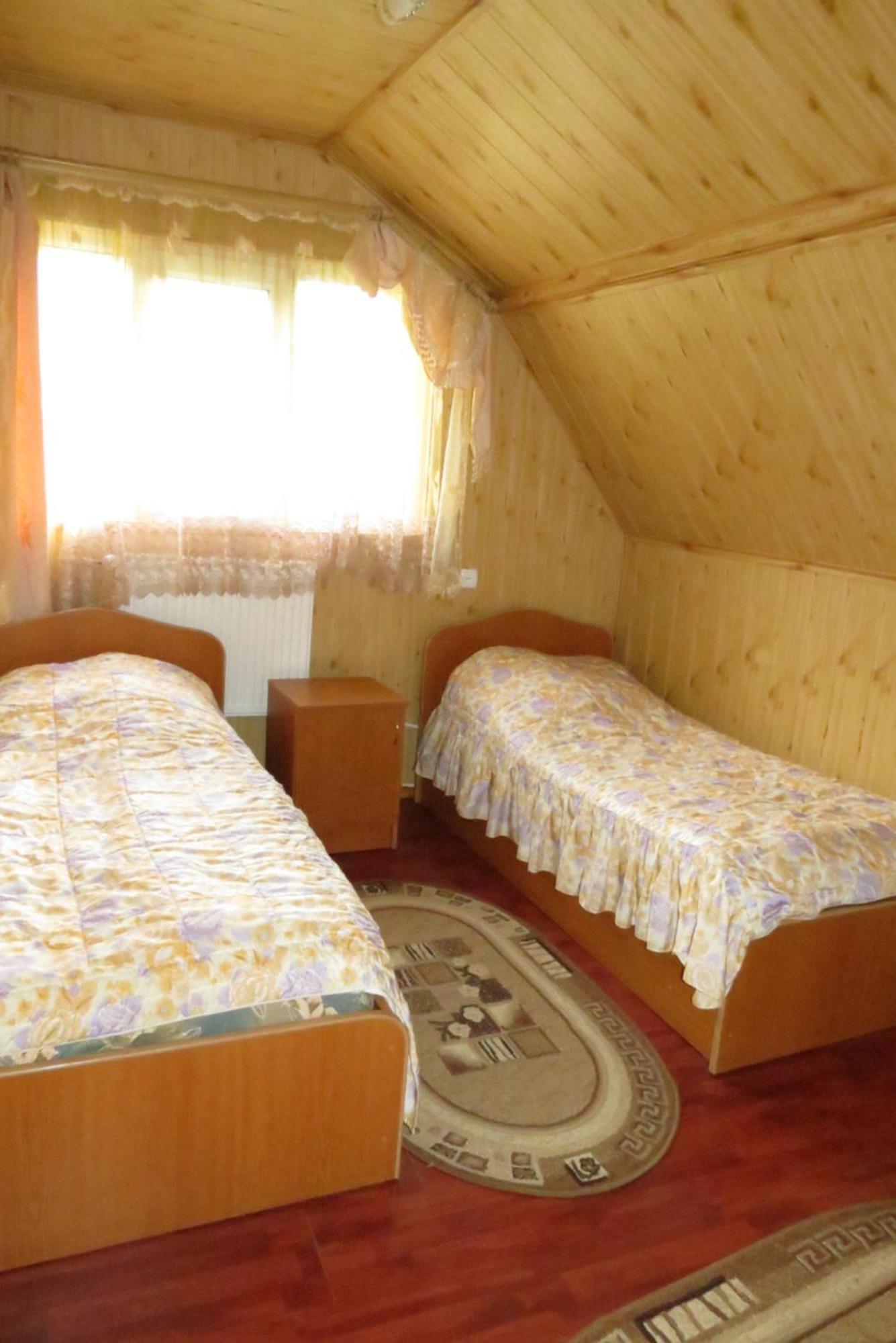 Bilyy Kamin Guest House 塔塔里夫 客房 照片